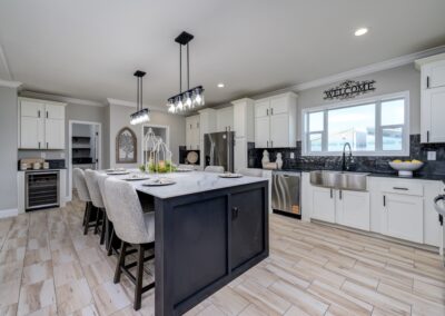 Edgewater II 4 Bed / 3.5 Bath 2,305 sq ft